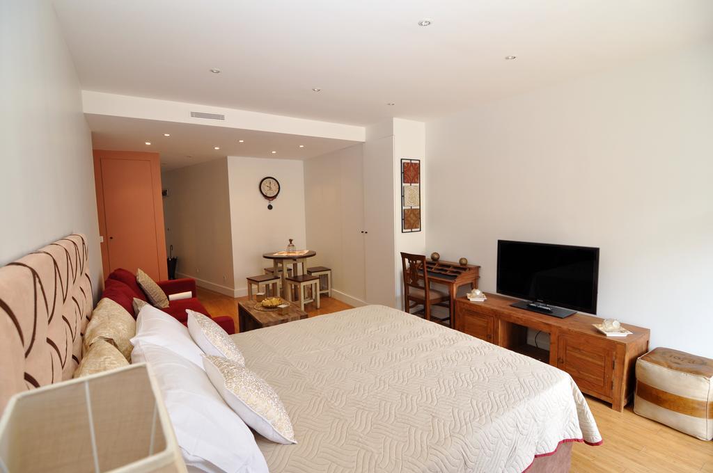 Champs Elysees Executive Apartment Paris Luaran gambar